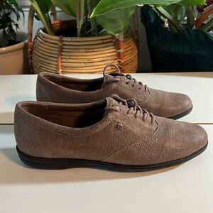Easy Spirit Esmotion Women’sleather Shoes Loafers Brown Lace Up. Size 6.5